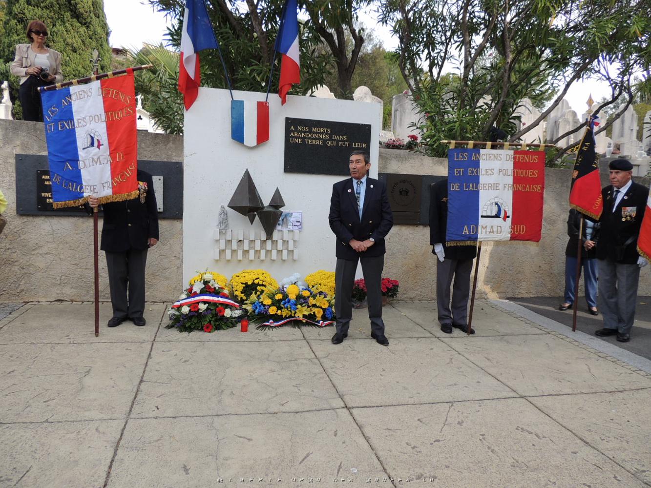 2017 11 02 HYERES CEREMONIE DE TOUSSAINT STELE DE NOS DEFUNTS (25).JPG -           